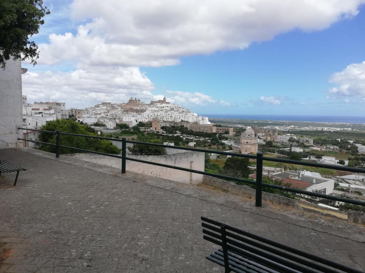 V&M Suite Con Jacuzzi Ostuni Exterior photo