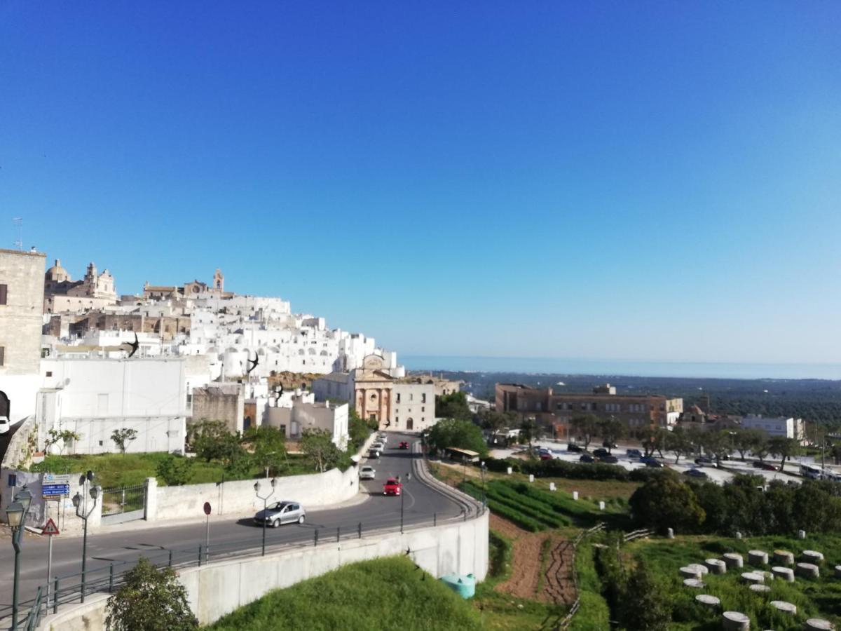 V&M Suite Con Jacuzzi Ostuni Exterior photo