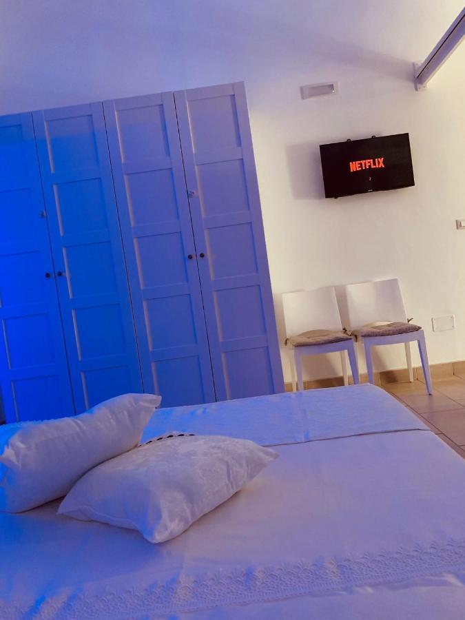 V&M Suite Con Jacuzzi Ostuni Exterior photo